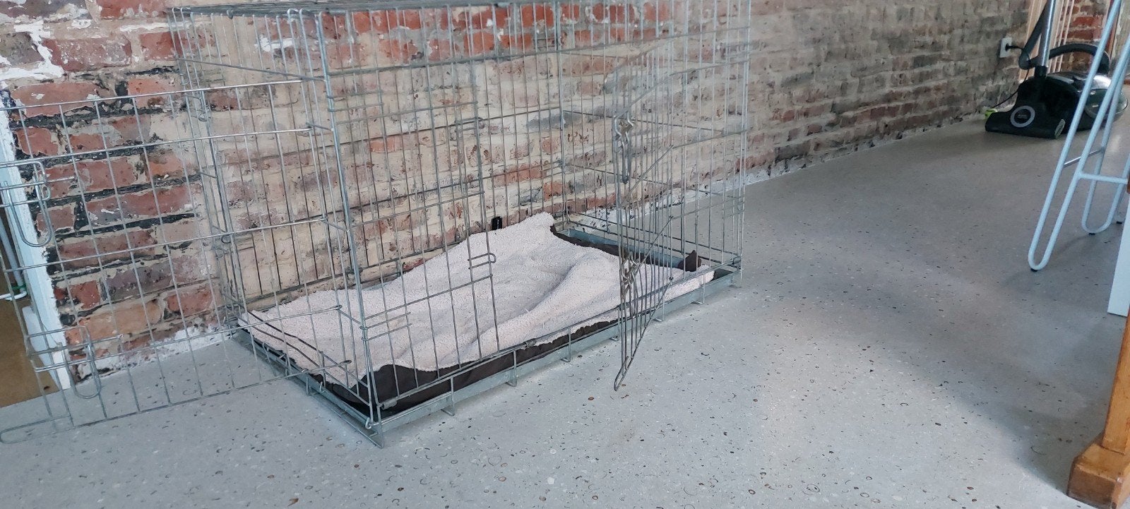 Bench aluminium grote hond, Enlèvement, Utilisé