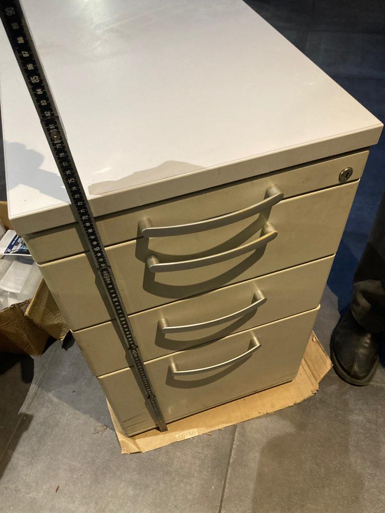Bureau kast, Huis en Inrichting, Bureaus, Ophalen, Gebruikt, Bureau-kast combinatie