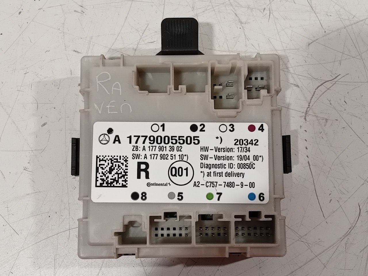 Computer centrale vergrendeling Mercedes-Benz GLB, Onderdelen@venauto.nl, Van der Ven Autorecycling B.V., Ettenseweg 76, 4706 PB Roosendaal, The Netherlands