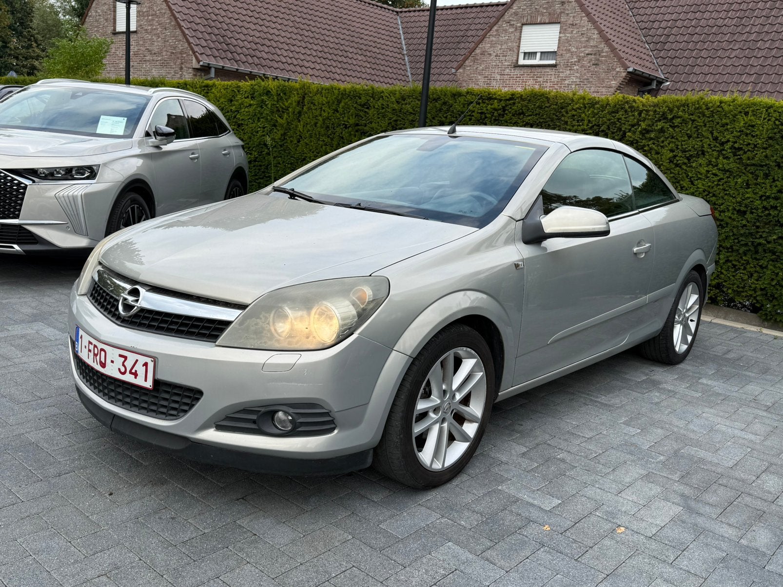 Opel Astra Cabrio 1.6i | Leder | Airco |, Autos, Opel, Cuir, Argent ou Gris, Achat, Cabriolet
