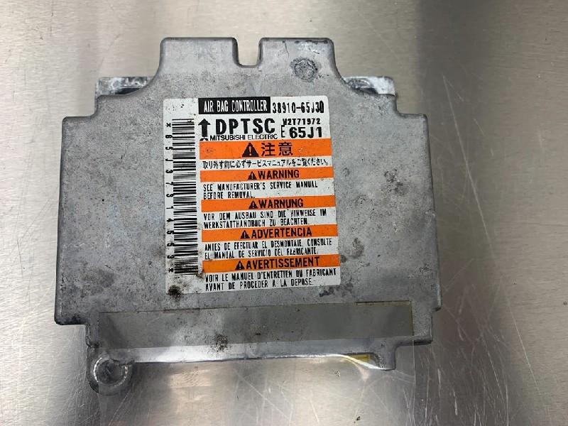 COMPUTER AIRBAG Suzuki Grand Vitara II (JT) (|3891065J30|), Auto-onderdelen, Gebruikt, Suzuki