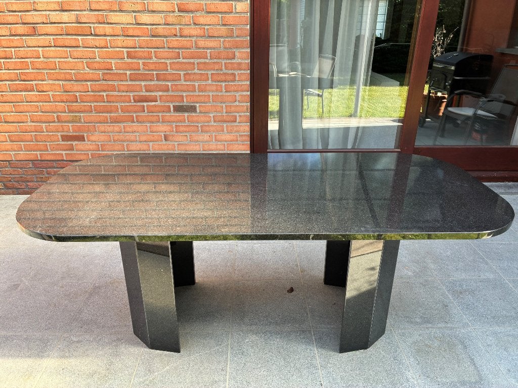 Tafel/bureau, Huis en Inrichting, Tafels | Eettafels, Ophalen, Gebruikt, Vijf personen of meer, Overige vormen
