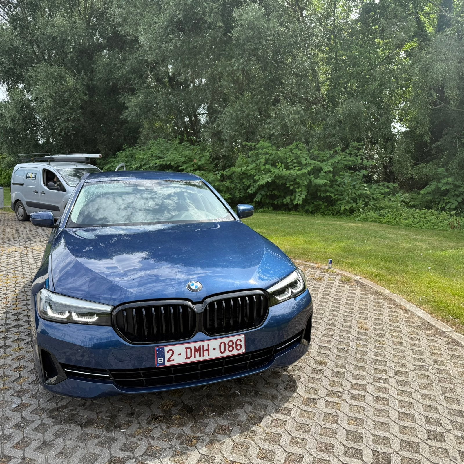 BMW 520i, Automaat, Blauw, Berline, 5 deurs