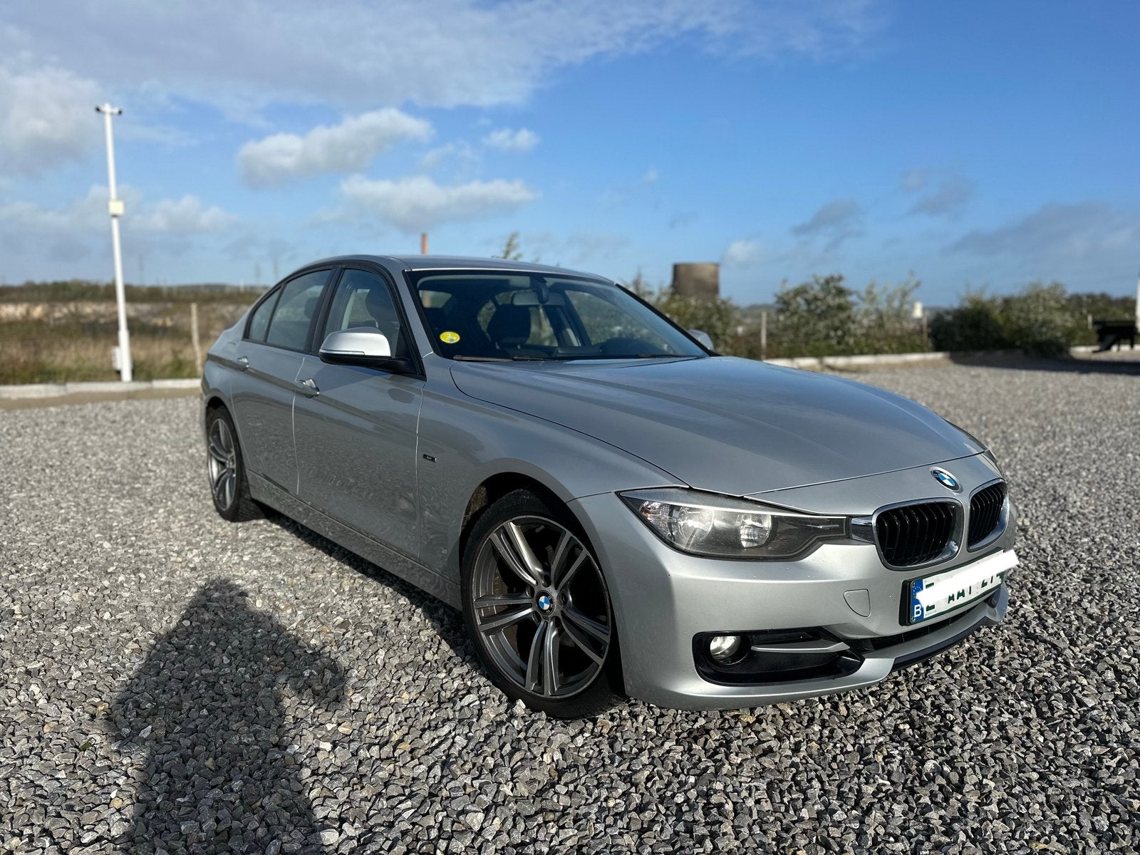 BMW F30 PACK SPORT *JANTES*, Autos, Achat, Entreprise, Boîte manuelle, Noir