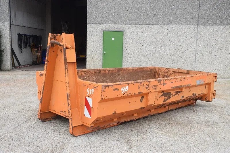 Diversen container 4.3 M³