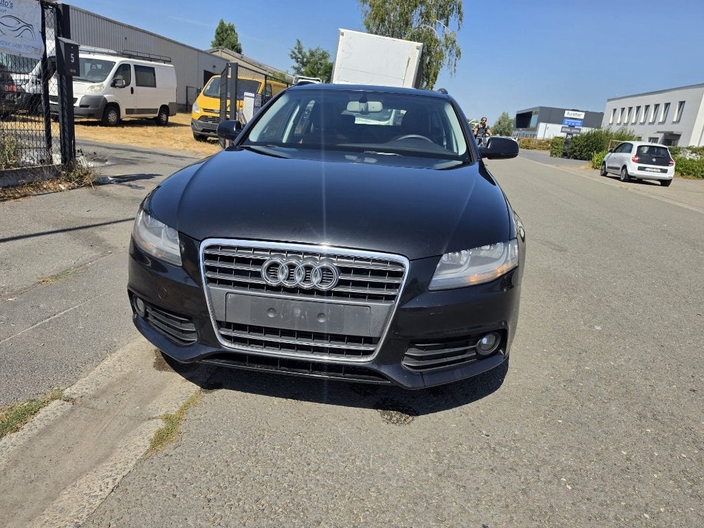 Toit panoramique Audi A4, sièges sport, cuir, Autos, Audi, Achat, Entreprise, A4, Capteur de stationnement