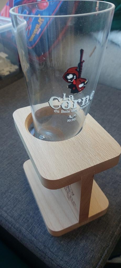 Verre la corne en très bonne état, Enlèvement ou Envoi