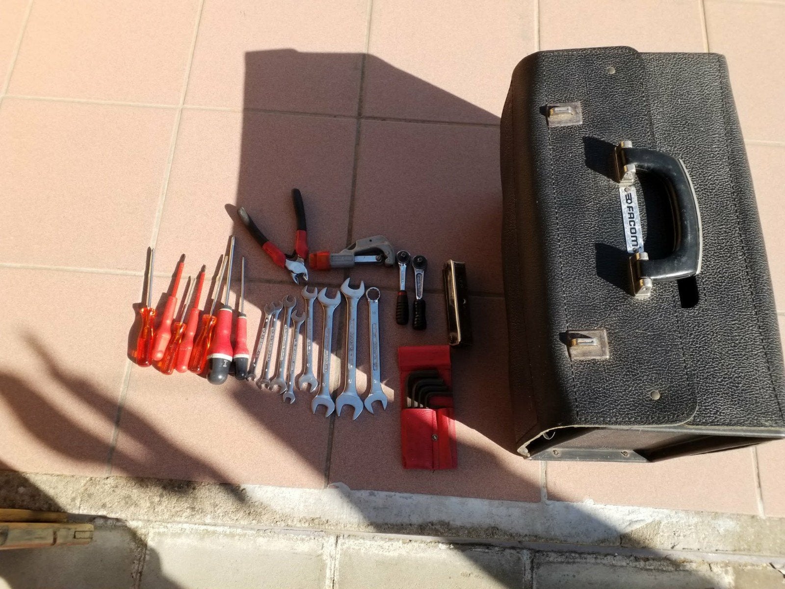 outillage facom + valise facom, Enlèvement
