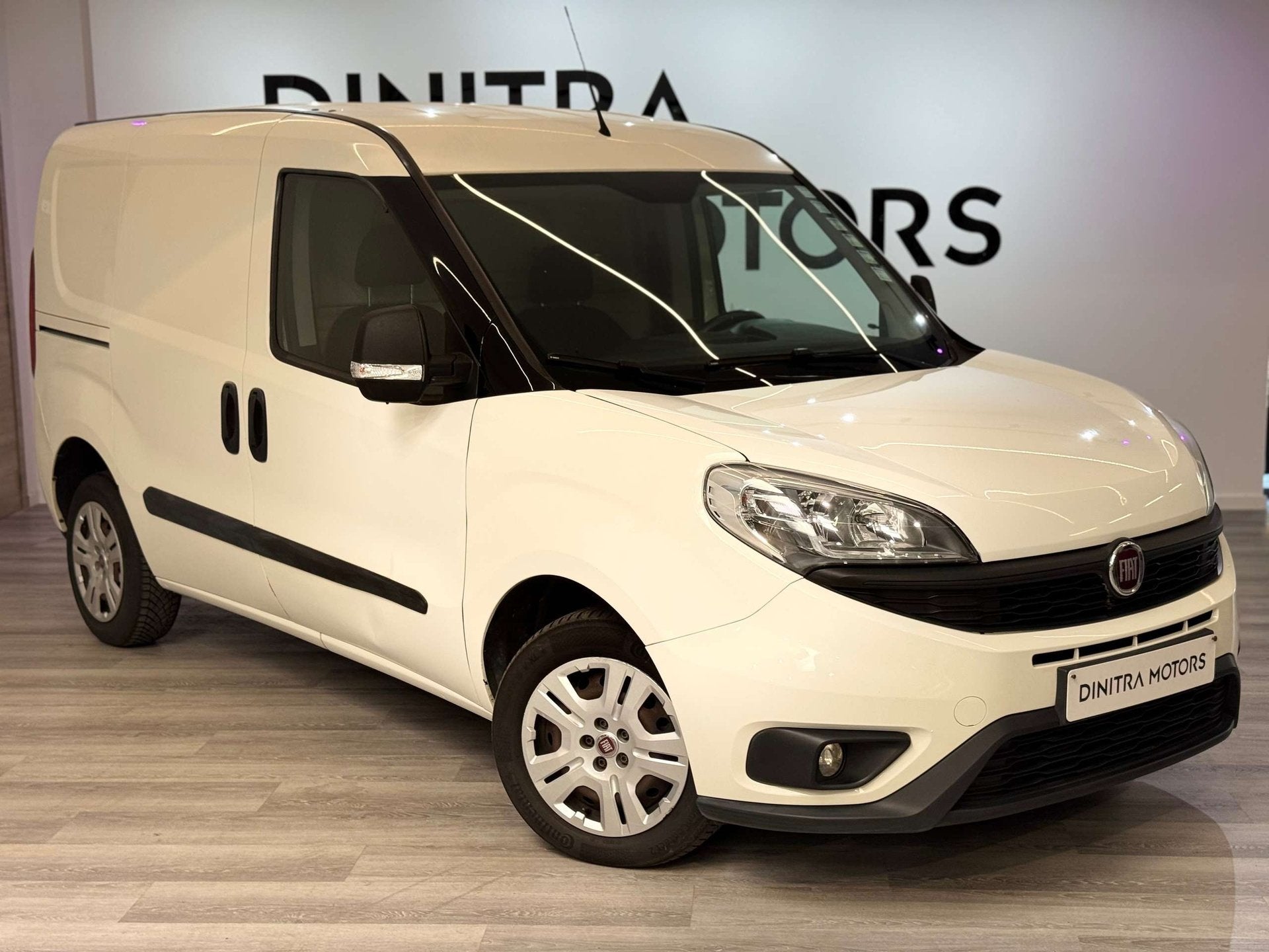 Fiat Doblo 1.3 Multijet SX - Navi/Cruise/Airco, Autos, Achat, Entreprise, 2 places, Boîte manuelle
