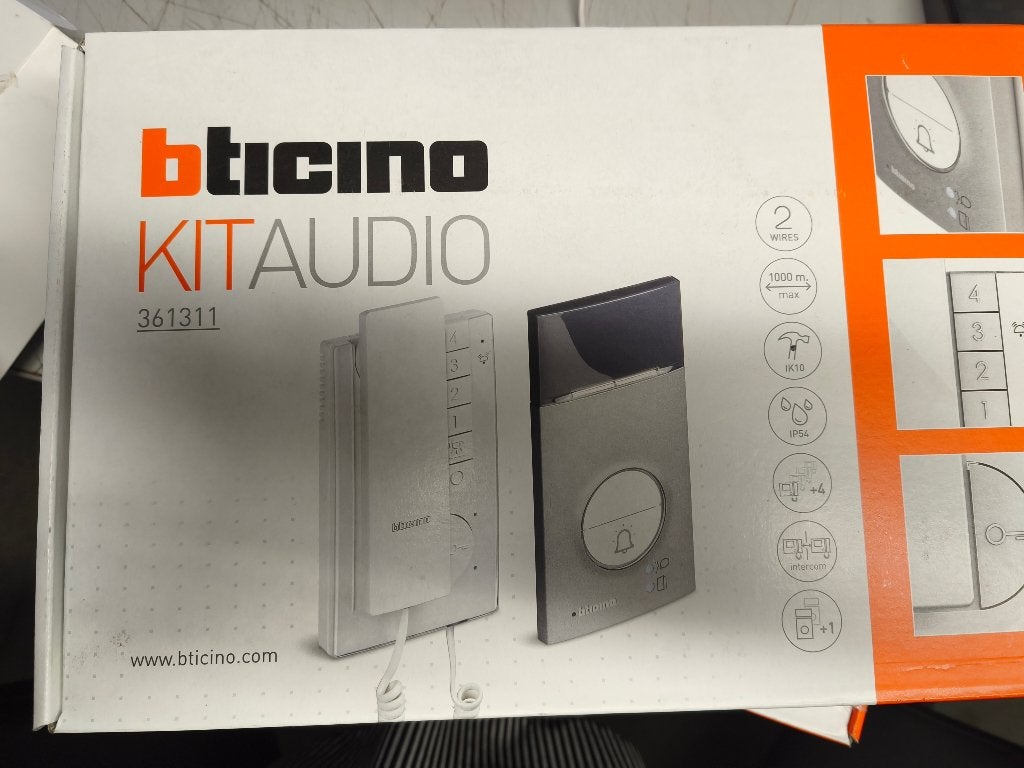 audio kit Doorbell BTICINO, Comme neuf, Blanc, Autres styles, Plastique