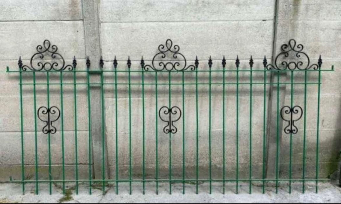 Antieke poort 3 vleugels en 2 vaste stukken, Ophalen, Zo goed als nieuw