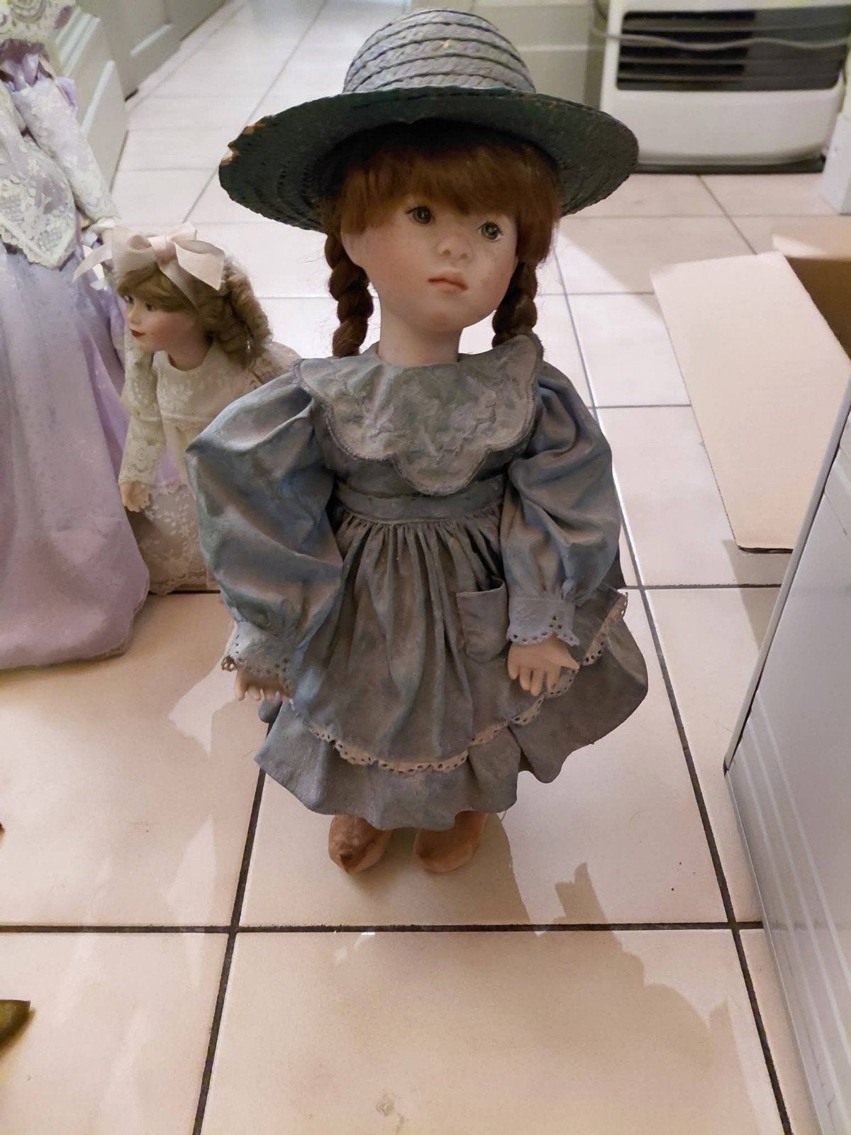 Un de Green Gables, poupée Franklin Heirloom en porcelaine B, Collections, Enlèvement ou Envoi, Comme neuf, Poupée, Réaliste ou Reborn