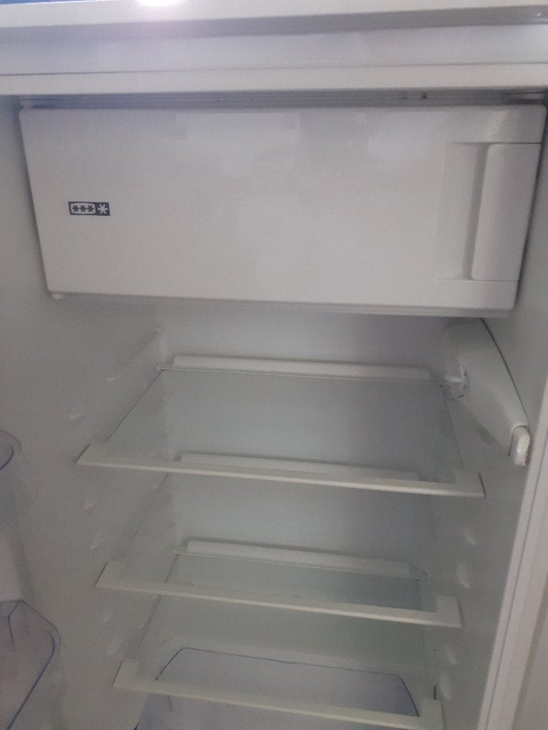 Inbouwfrigo, Elektronische apparatuur, Ophalen, 150 tot 200 liter, Gebruikt, 120 tot 140 cm