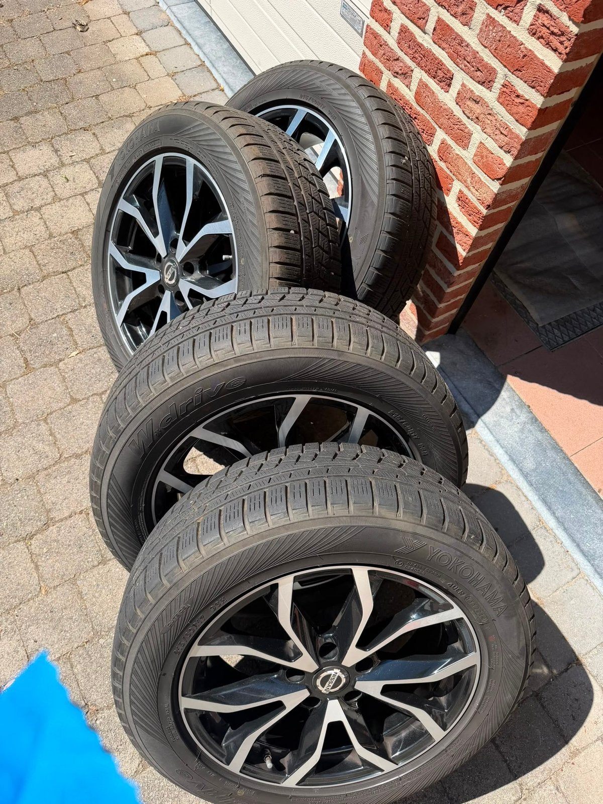 Orginele Nissan Qashqai velgen met banden 17inch, Ophalen