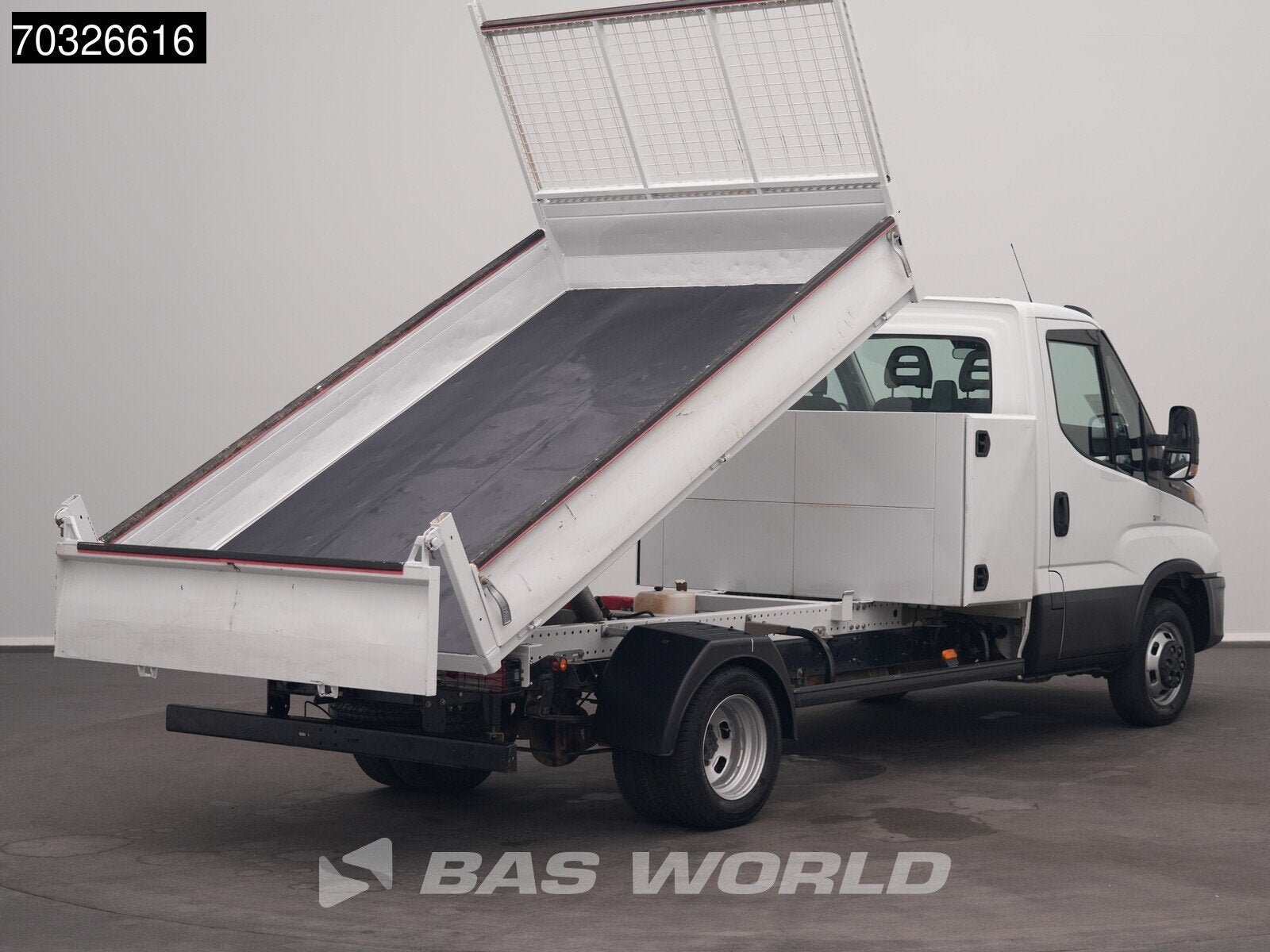 Iveco Daily 35C16 3.0L Kipper met Kist Dubbellucht 3,5t Trek, Stof, Gebruikt, Euro 6, 4 cilinders