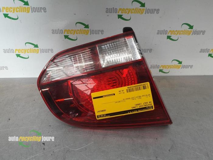Achterlicht links van een Volkswagen Golf, Gebruikt, -, Volkswagen, -