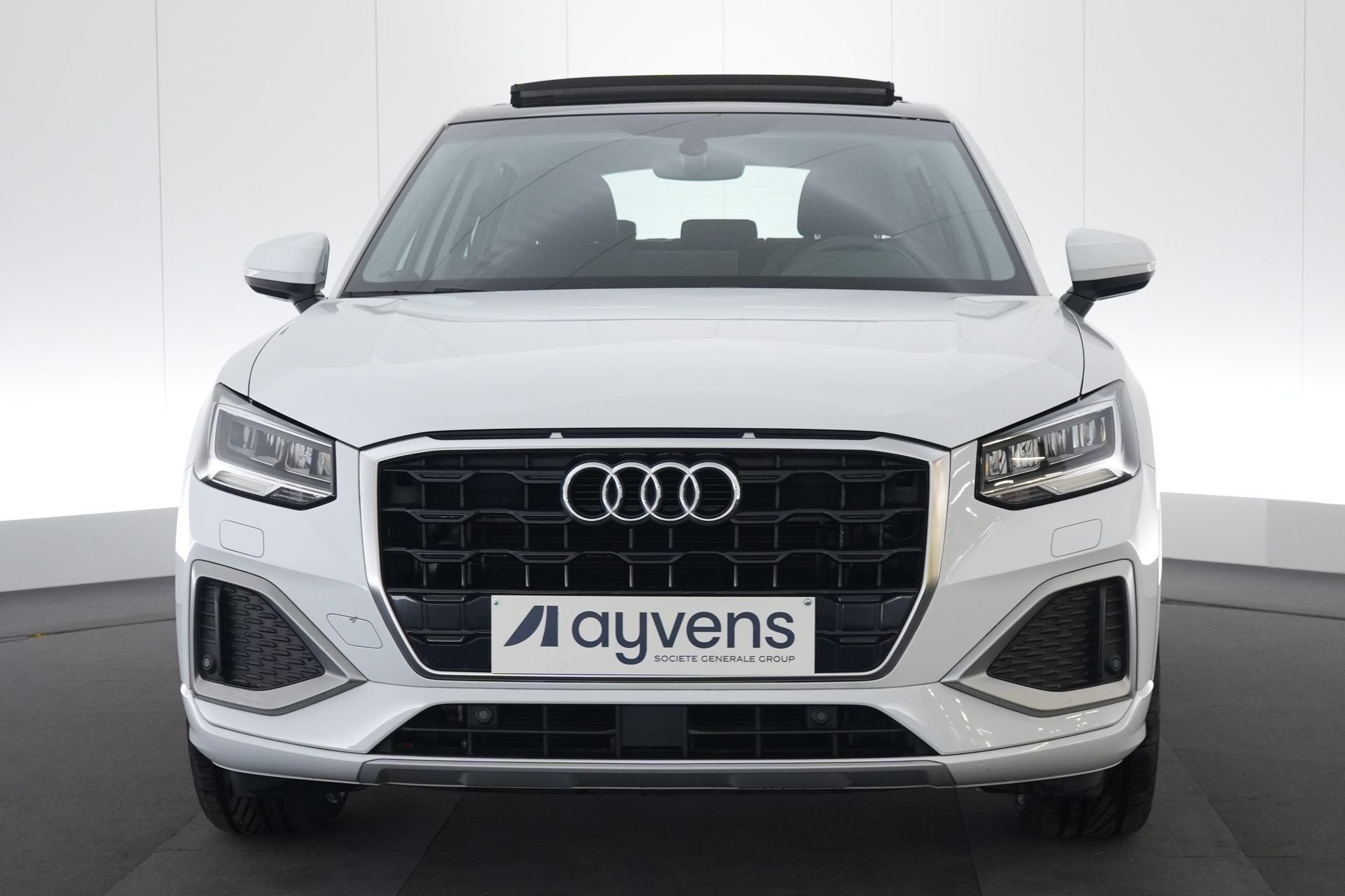 (2APJ209) AUDI Q2, Autos, Achat, Entreprise, 5 portes, 5 places