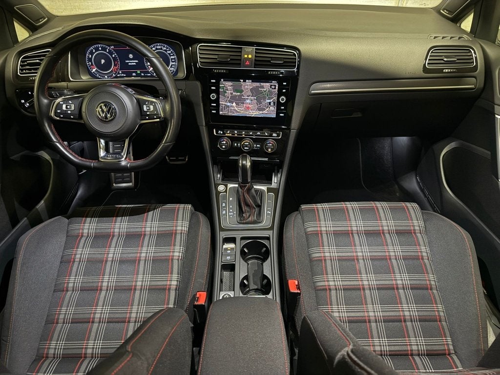Volkswagen Golf GTI | SFEER | STOELVW. | KEYLESS | VIRTUAL !, Auto's, Volkswagen, Stof, 4 cilinders, 1984 cc, 1445 kg