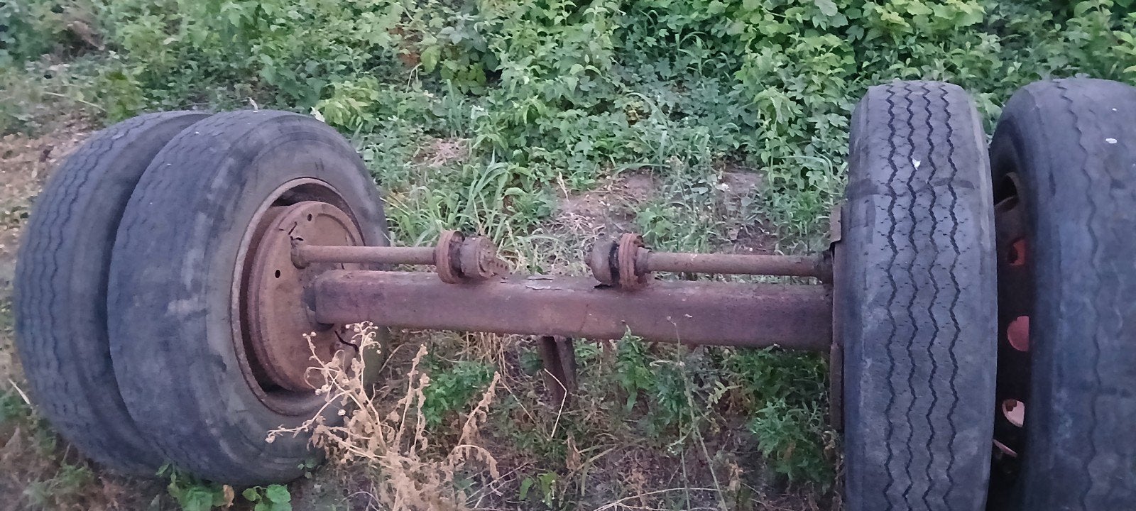 Landbouw ass, Enlèvement