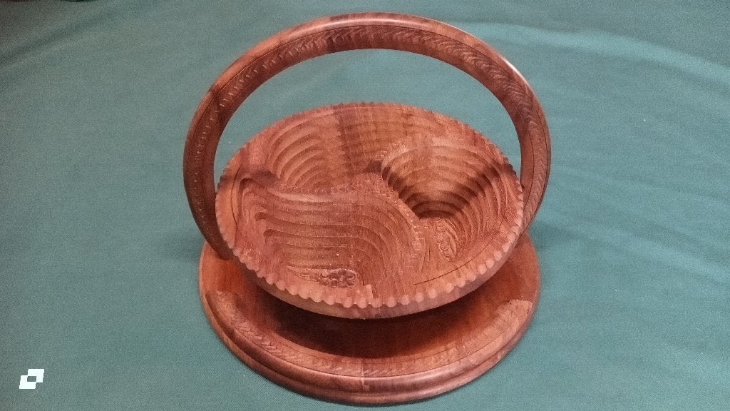 Magnifique panier en bois sculpté à la main, Enlèvement ou Envoi, Classique, Bois, Sculpture sur bois