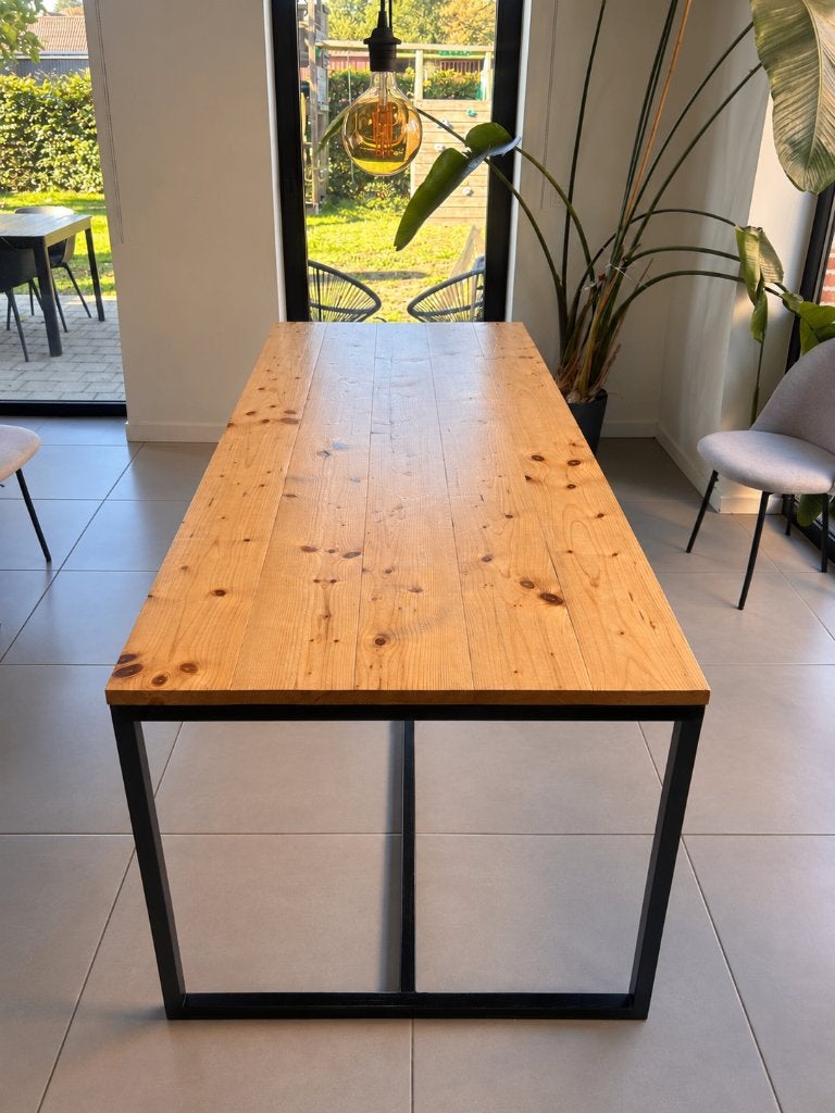 Belgian Wood Design: "Leffe Royale" tafel, Huis en Inrichting, Ophalen, Gebruikt, 200 cm of meer, 50 tot 100 cm