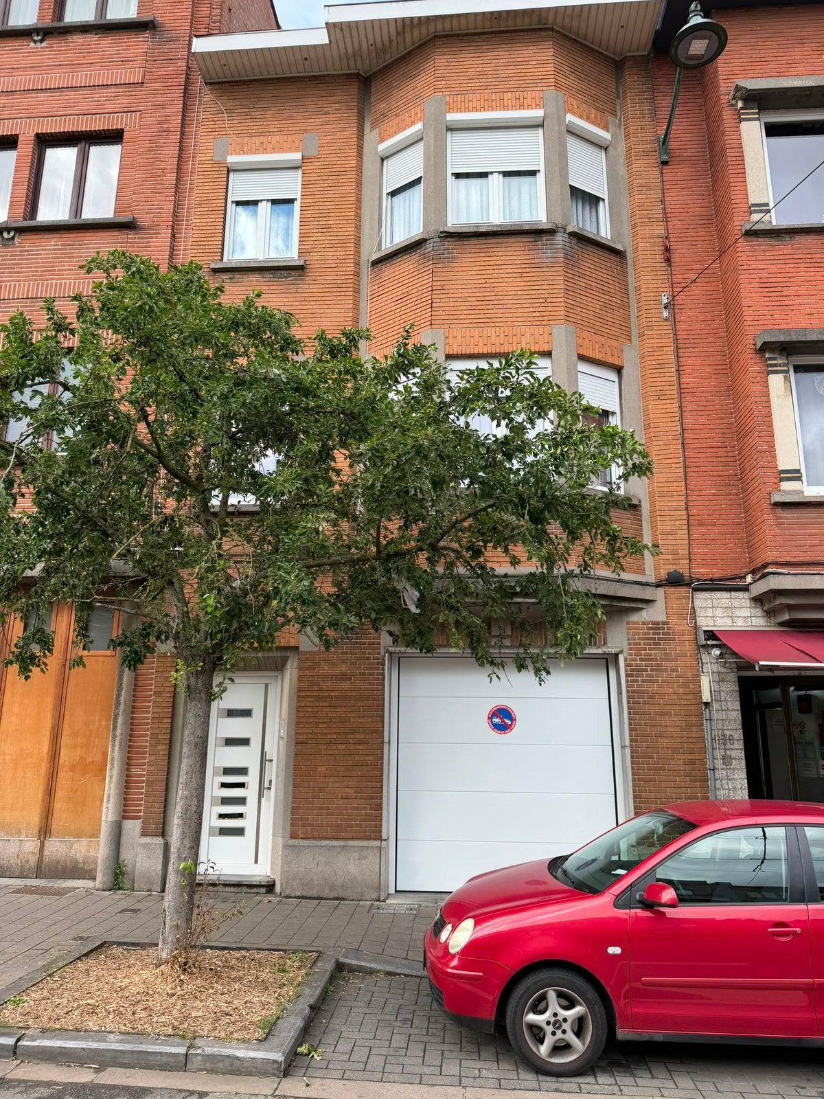 Maison de rapport(1er étage appartement)2etage une duplex), Bruxelles