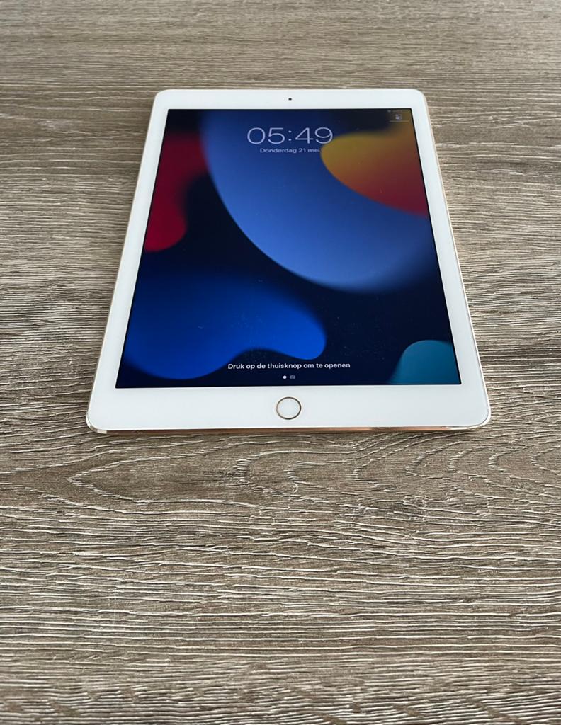 iPad Air 2     32GB, Computers en Software, Apple iPads, Ophalen, Rose Goud, Gebruikt, 32 GB