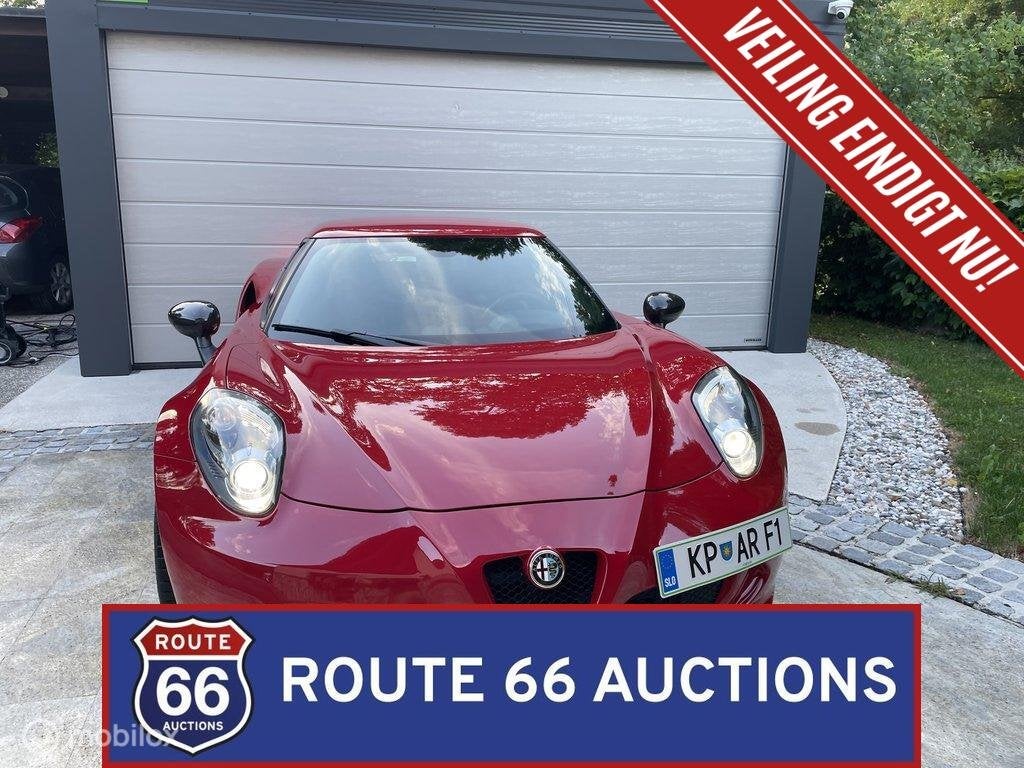 Alfa Romeo 4C | 2015 | Route 66 Auctions, Auto's, Gebruikt, Zwart, Bedrijf, Handgeschakeld