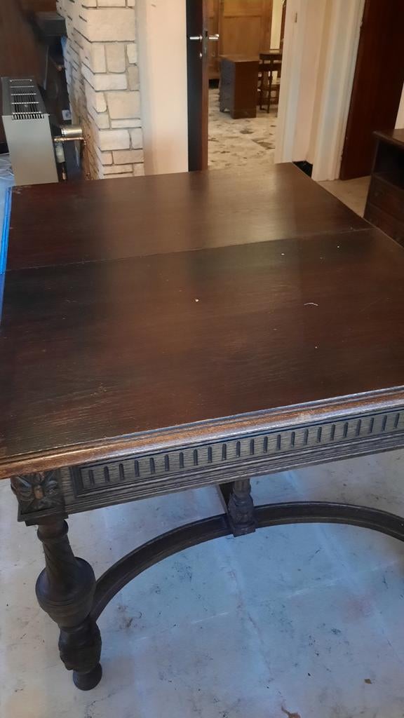 Antieke eetplaats tafel. Moet dringend weg., Ophalen