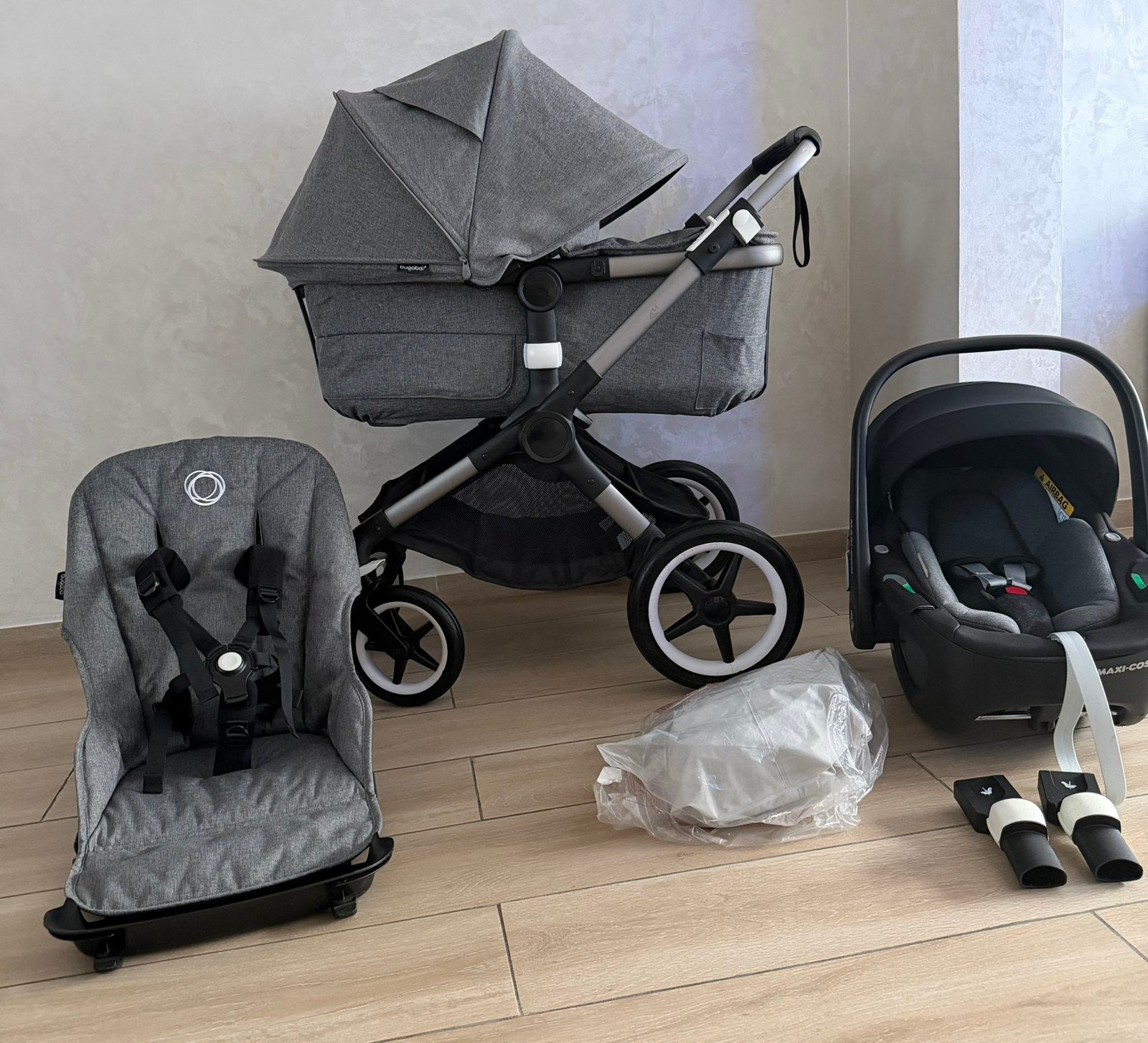 Bugaboo Fox 3 Essential gris graphite 3-en-1 complète, Enlèvement ou Envoi, Babygeluk, Comme neuf, W