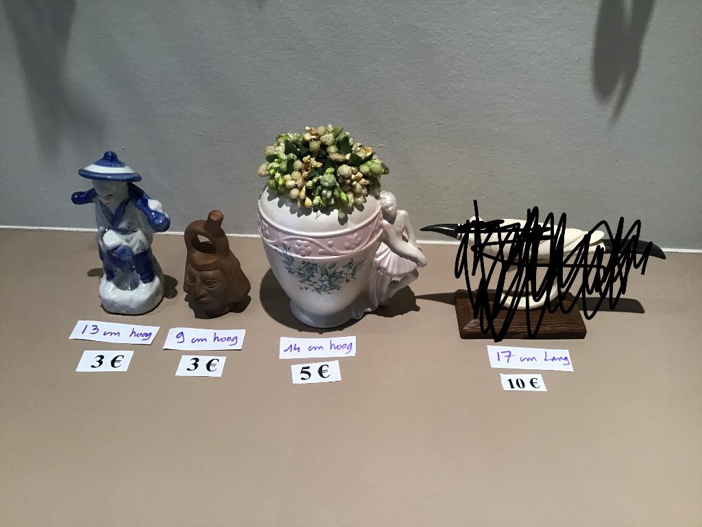 10 tal kleine reis souvenirs en andere, Antiek en Kunst, Ophalen of Verzenden