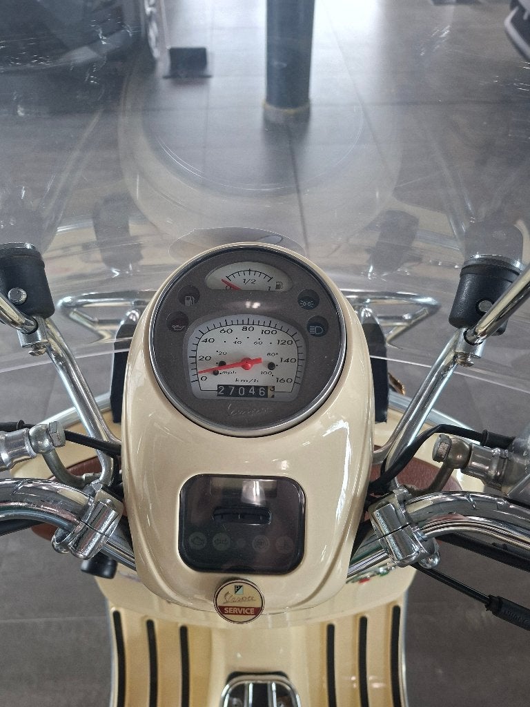 Vespa gtv250, Motos, Scooter, Entreprise, Occasion, Jusqu'à 11 kW