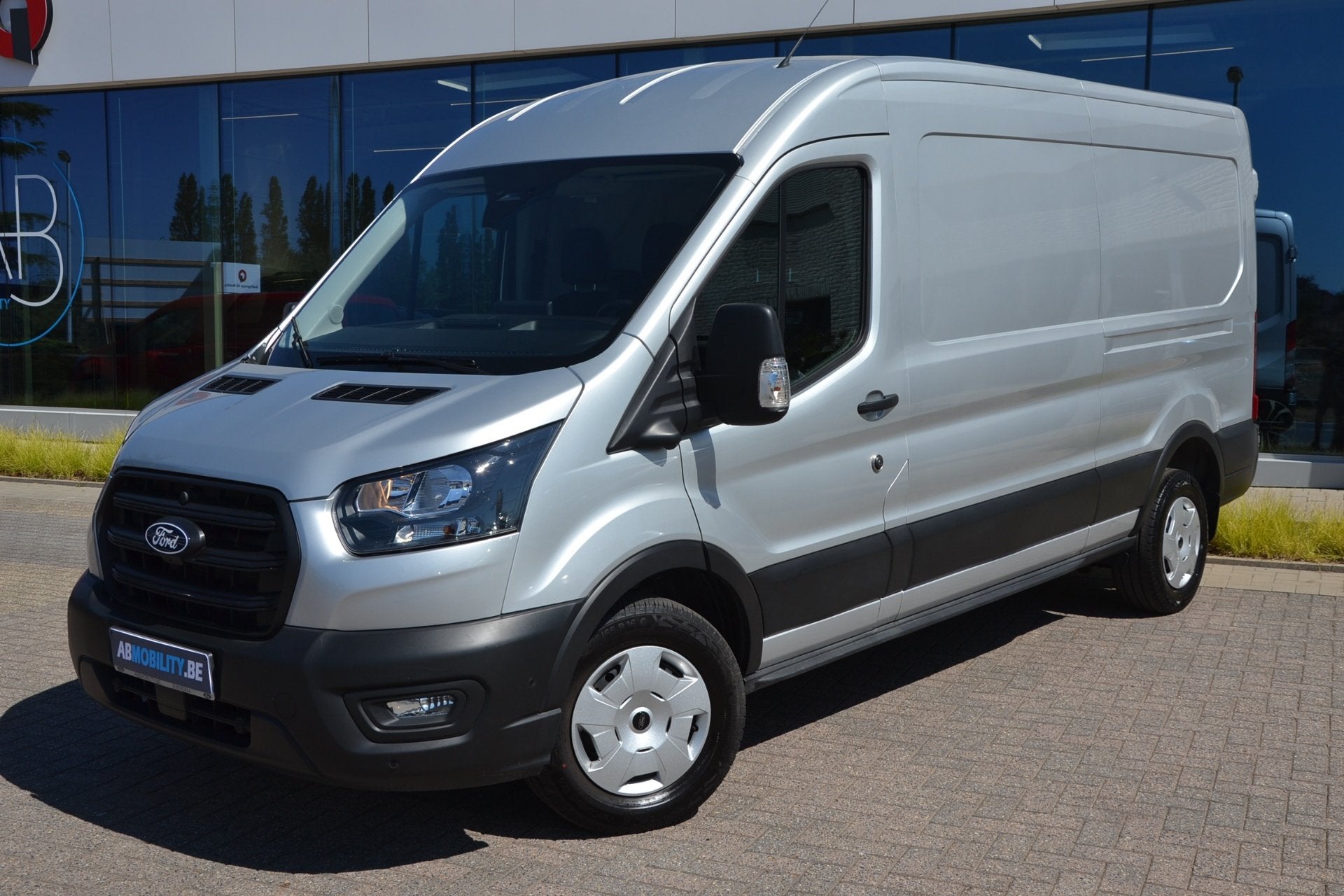Ford Transit L3 H2 350L Trend 130pk automaat (bj 2025), Automaat, Stof, Gebruikt, Overige kleuren