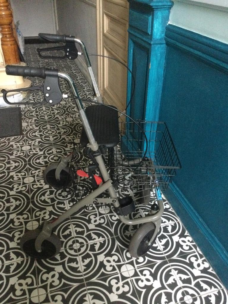 Rollator, Ophalen, Opvouwbaar, Gebruikt