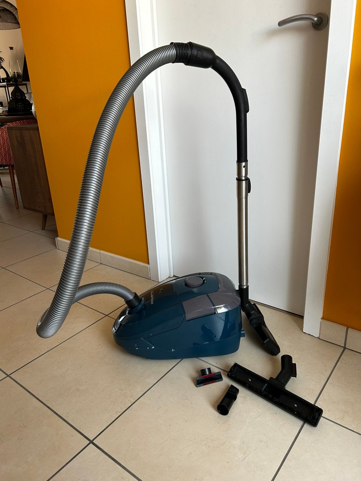 Rowenta Stofzuiger met zak Power XXL RO3126EA, Elektronische apparatuur, Stofzuigers, Ophalen, Zo goed als nieuw, Rowenta