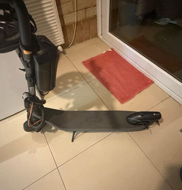 Trottinette électronique 25KM, Enlèvement, Comme neuf, Step simple