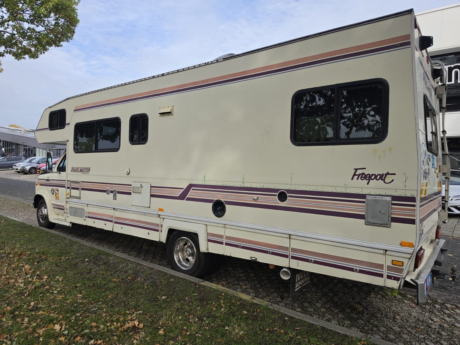 FORD USA E350 TRAVELMASTER AUTOMAAT RIJBEWIJS C, Caravans en Kamperen, Overige merken, Rondzit, Lengtebed, Bedrijf