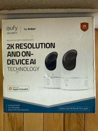 eufy Pan & Tilt 2K Indoor Beveiligingscamera 2-Pack, Audio, Tv en Foto, Ophalen of Verzenden, Zo goed als nieuw, Binnencamera
