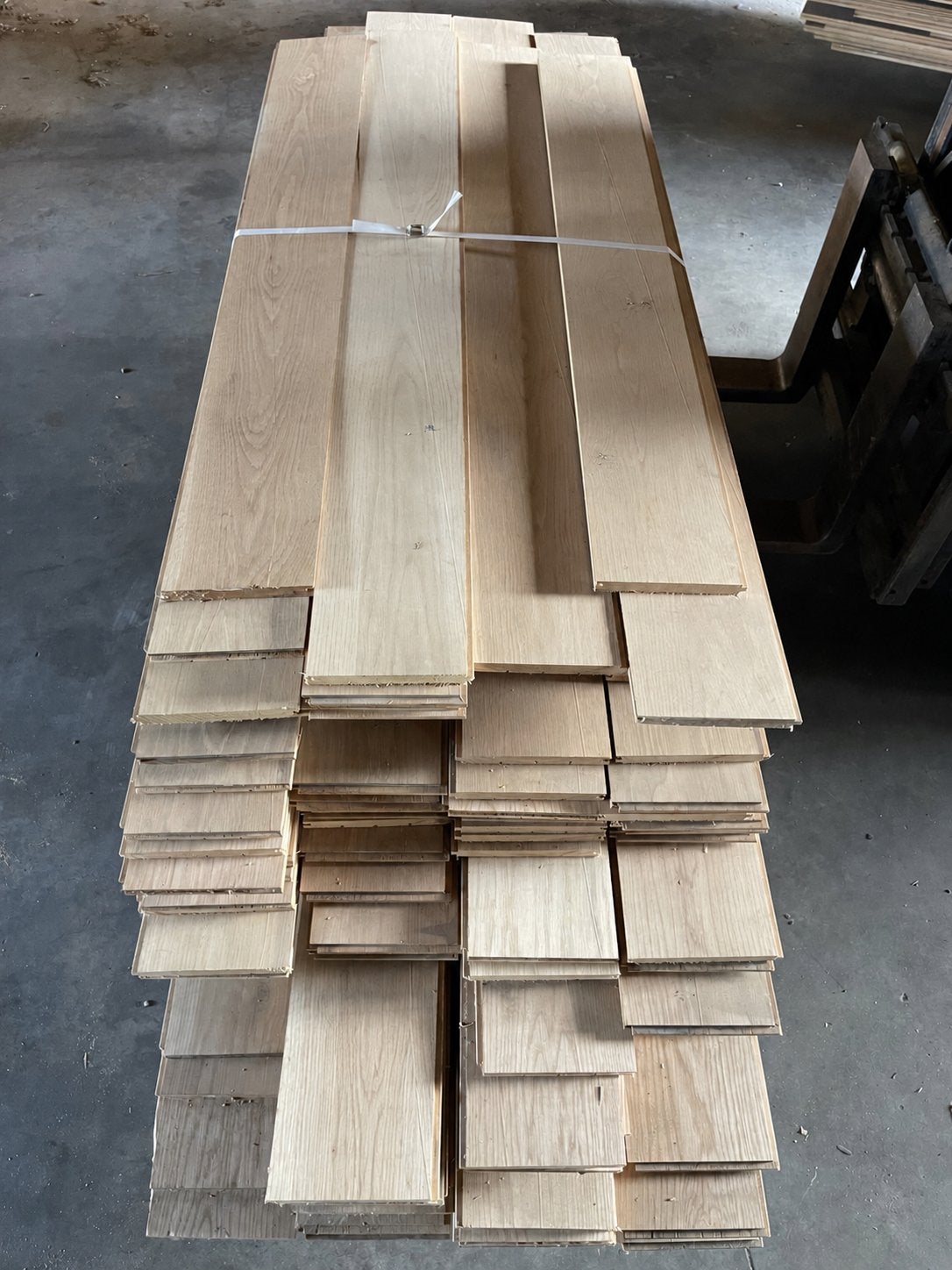 Très beau parquet ancien en chêne massif ! 40 mètres carrés, Bricolage & Construction, Bois & Planches, Enlèvement, Comme neuf