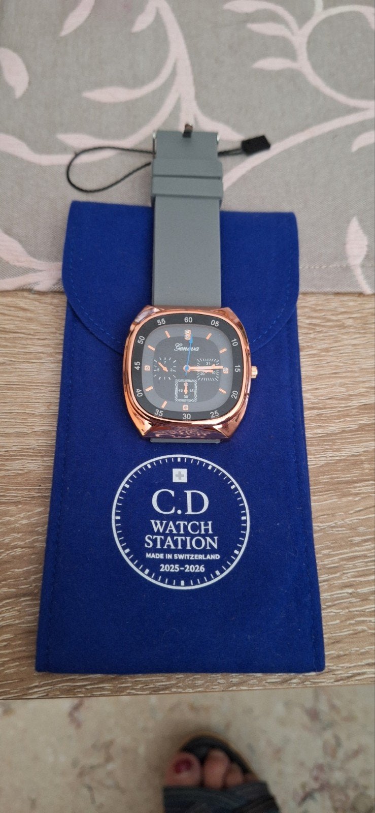 montre ancienne, Enlèvement, Avec bracelet