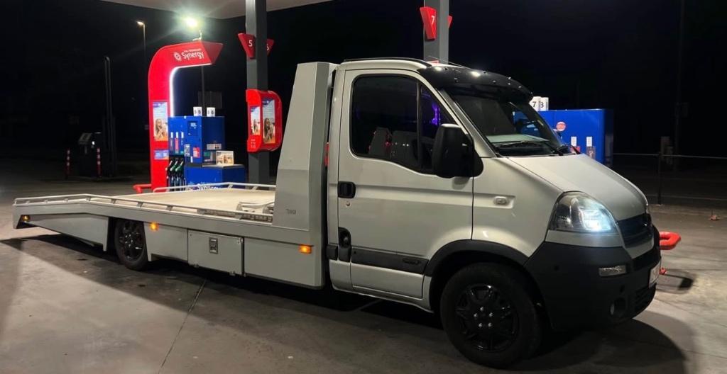 Opel movano takelwagen / deppanage, Auto's, Bestelwagens en Lichte vracht, Particulier, Te koop, Opel, Handgeschakeld