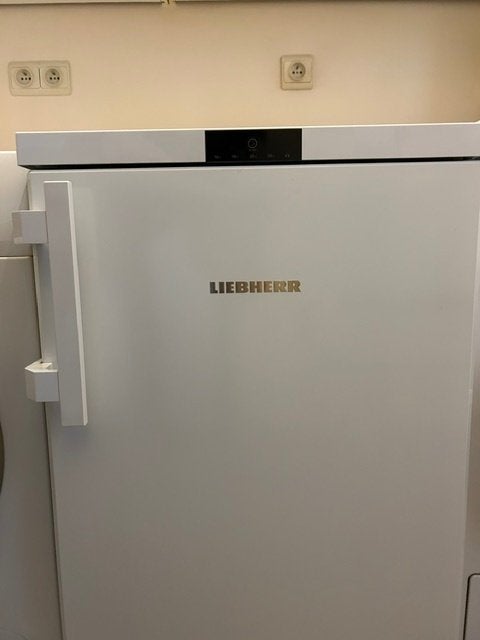 Liebherr diepvrieskast tafelmodel gnp 1066, Zo goed als nieuw, Ophalen, Vrieskast, 85 tot 120 cm