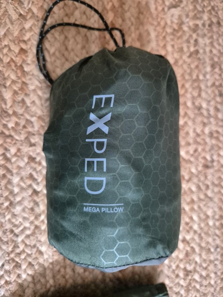 2x EXPED mega pillow - trekking hoofdkussen, Ophalen of Verzenden, Gebruikt