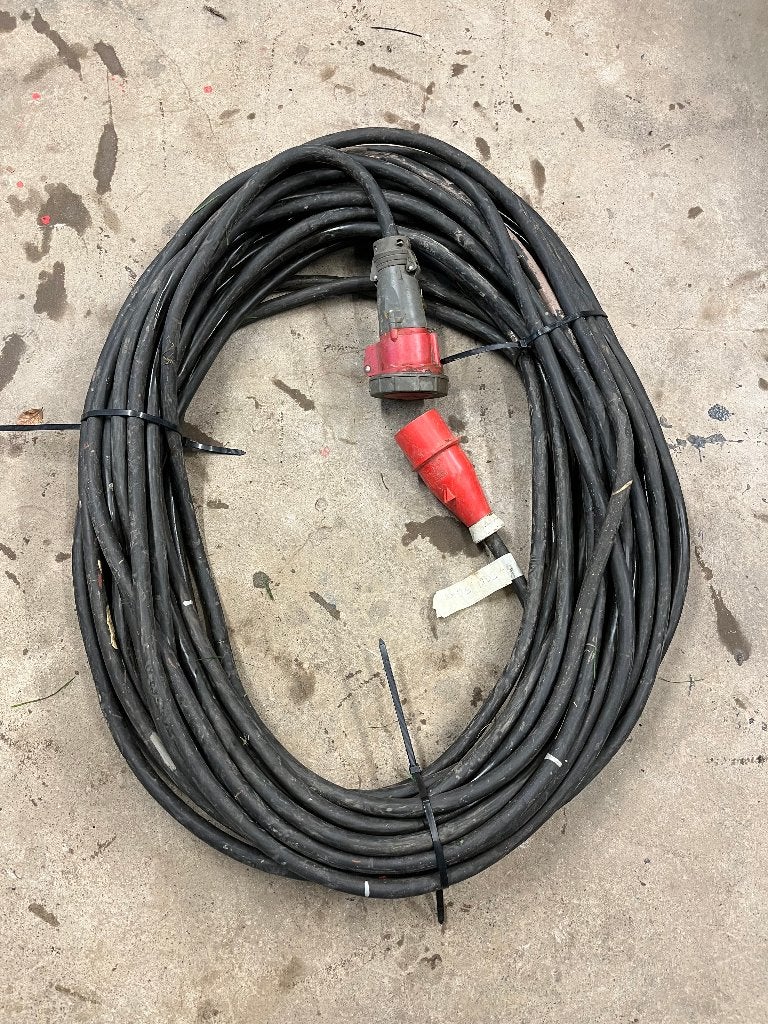 verlengkabels, Bricolage & Construction, Électricité & Câbles, Utilisé, Câble ou Fil électrique, Enlèvement