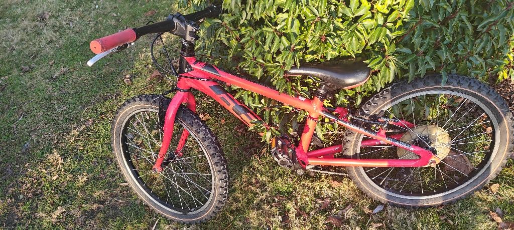 MTB Felt, Fietsen en Brommers, Ophalen, Velgrem, Versnellingen, Zo goed als nieuw