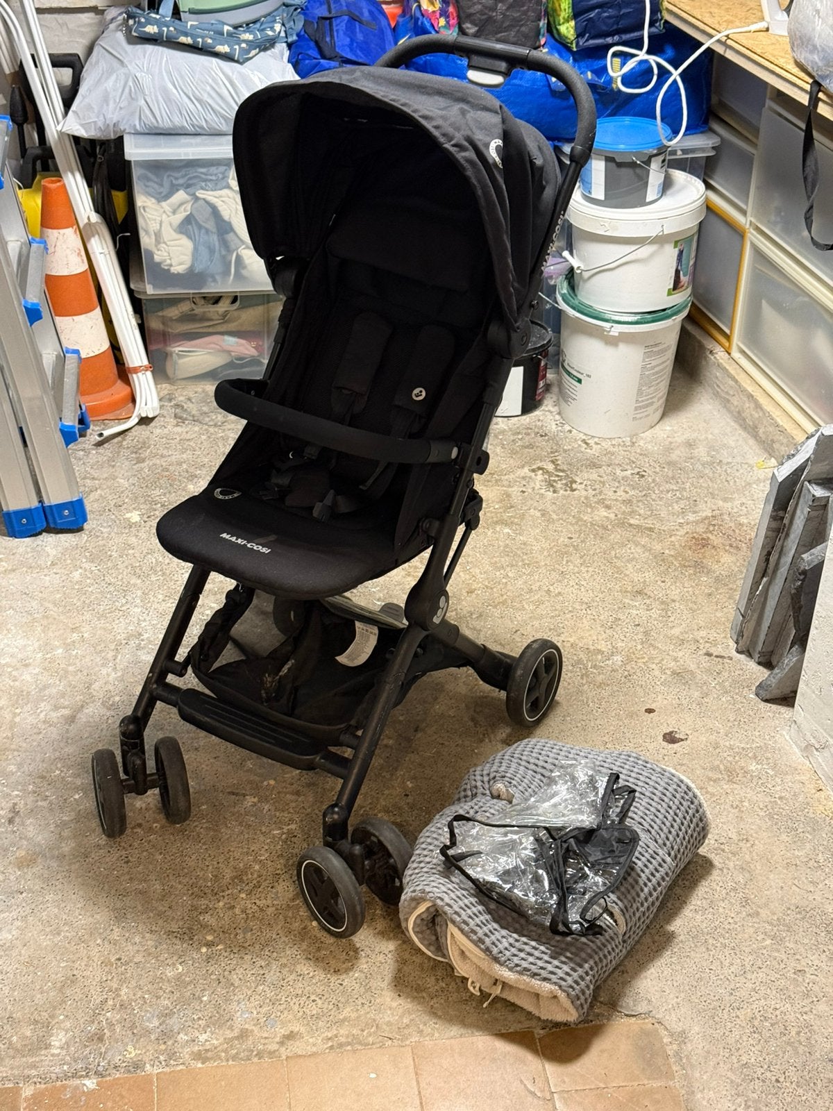 Maxi-Cosi Lara Stroller / Poussette / Buggy + Bag & Cover, Enfants & Bébés, Enlèvement, Comme neuf, Maxi-Cosi