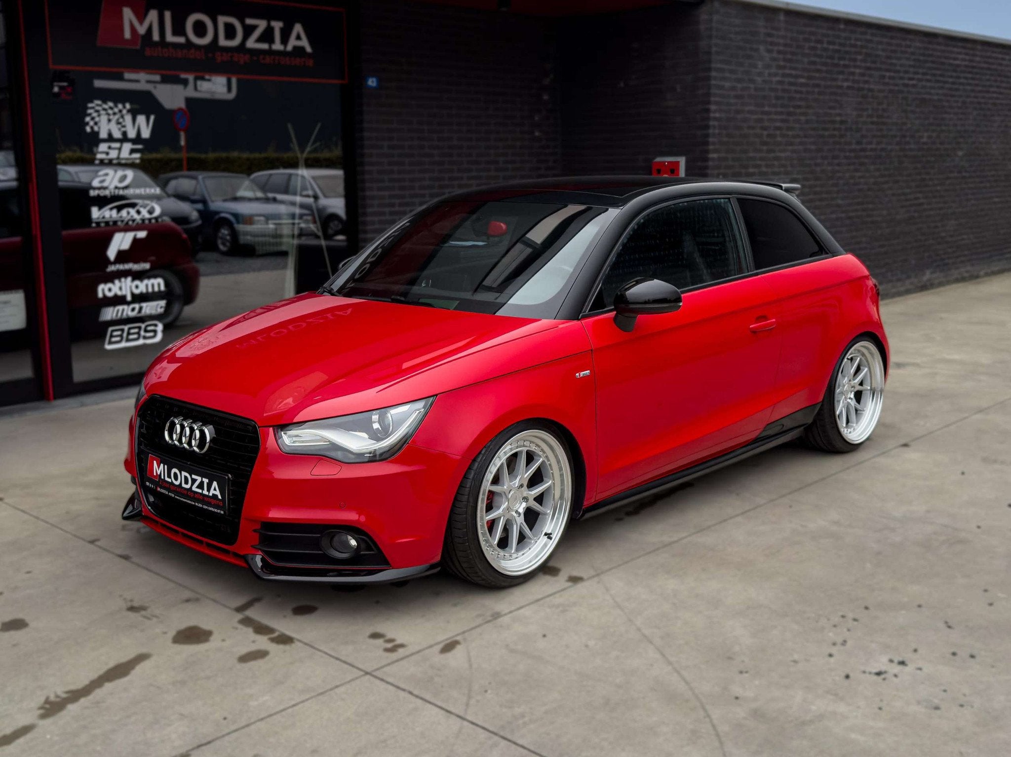 Audi A1 S tronic Competition SCHAALSTOELEN Tuned Vmaxx, Autos, Euro 5, Achat, A1, Entreprise