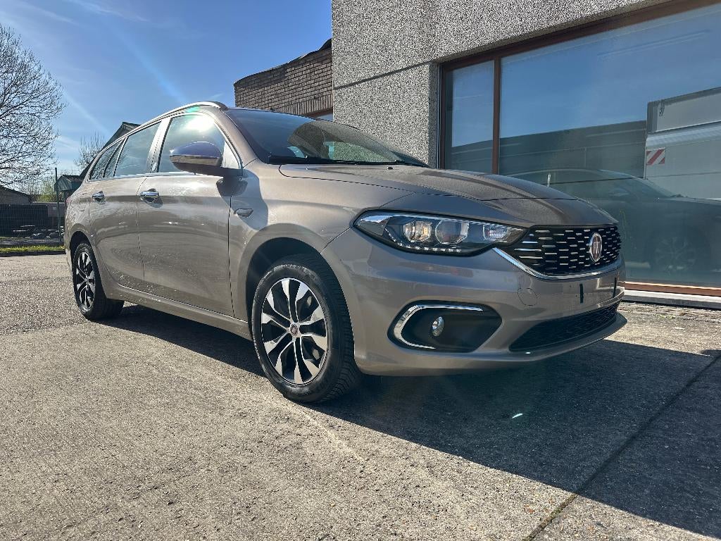 Fiat Tipo 1.3 Diesel 2019 Adblue, Auto's, Voorwielaandrijving, Stof, 4 cilinders, Beige