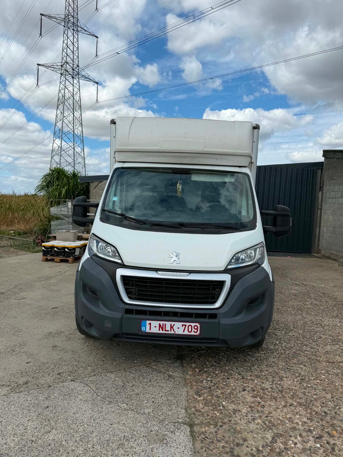 2.0 BlueHD 130 Caisse Grand Volume 20 m3, Auto's, Zwart, 4 cilinders, Wit, Particulier