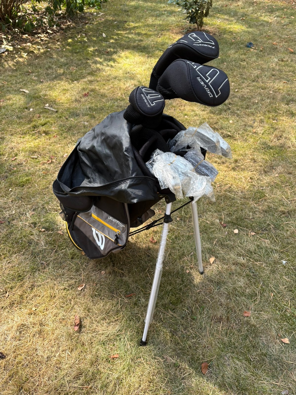 Golf set Wilson, Sport en Fitness, Golf, Ophalen, Zo goed als nieuw, Set